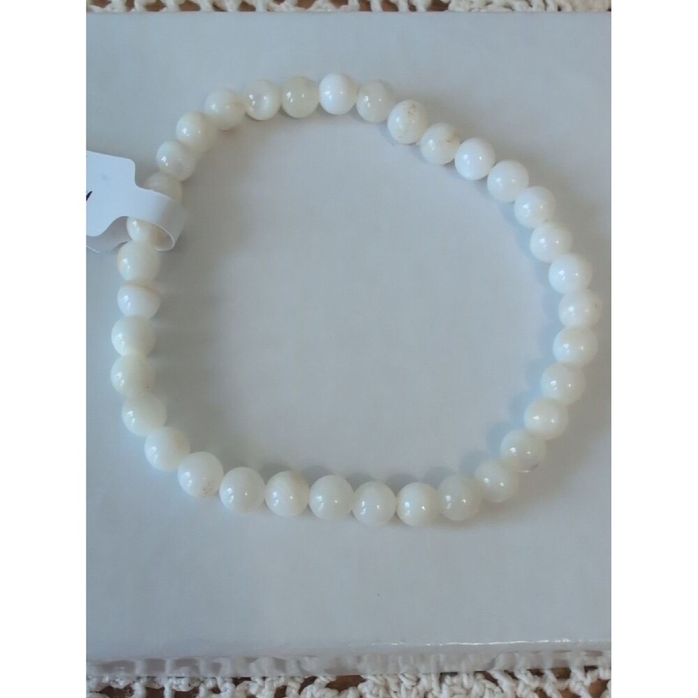 Mother of Pearl Stretch Bracelet